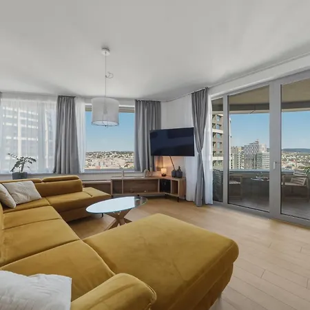 Apartamento Sky Park Panorama 22nd Floor Free Parking Bratislava
